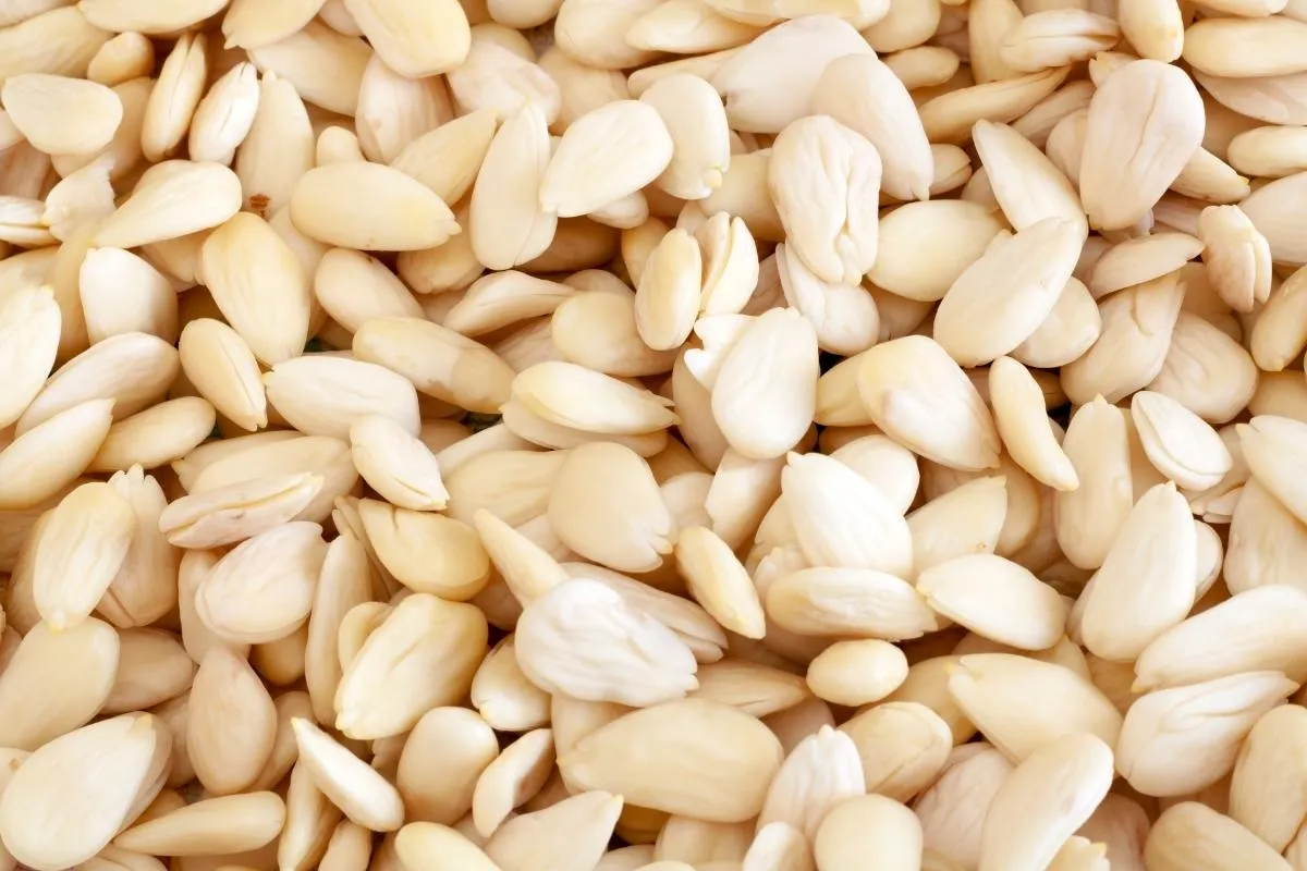 peeled almond kernel